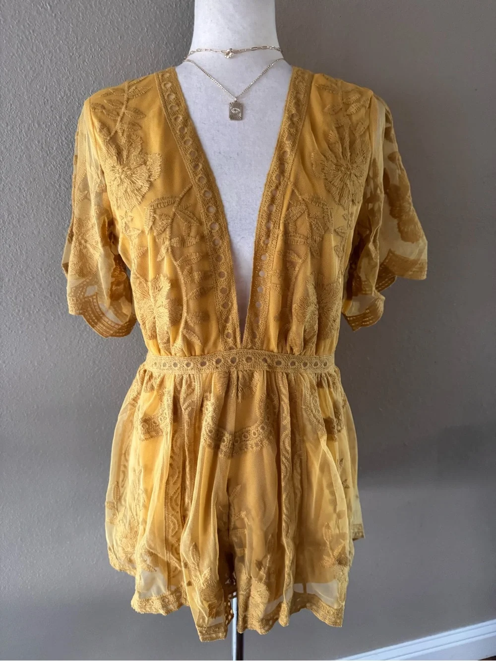 Mustard Lace Romper with Deep V - Picture 8 of 10